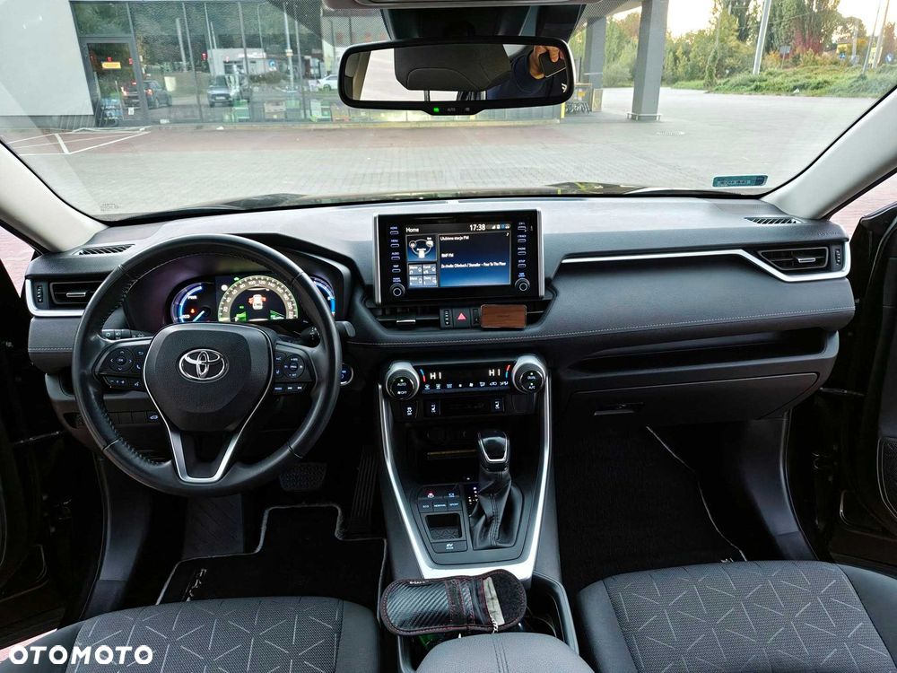 Toyota RAV4 - 7