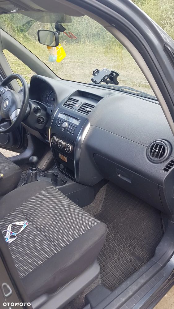 Suzuki SX4 1.6 GLX / Comfort - 8