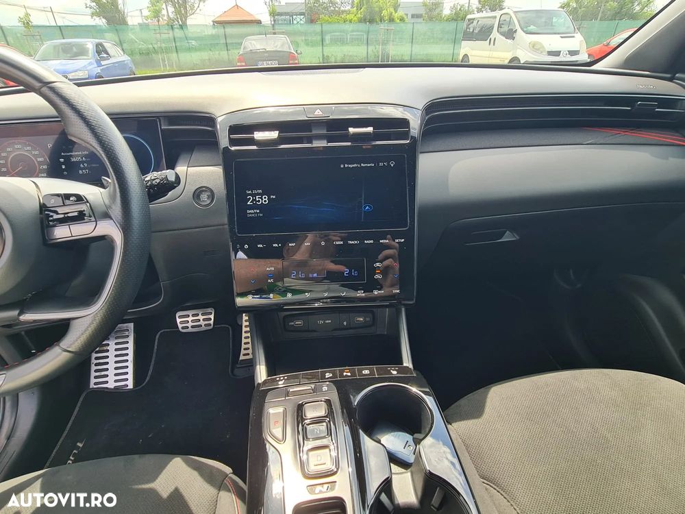 Hyundai Tucson 1.6 CRDi 48V-Hybrid 2WD DCT N Line - 12