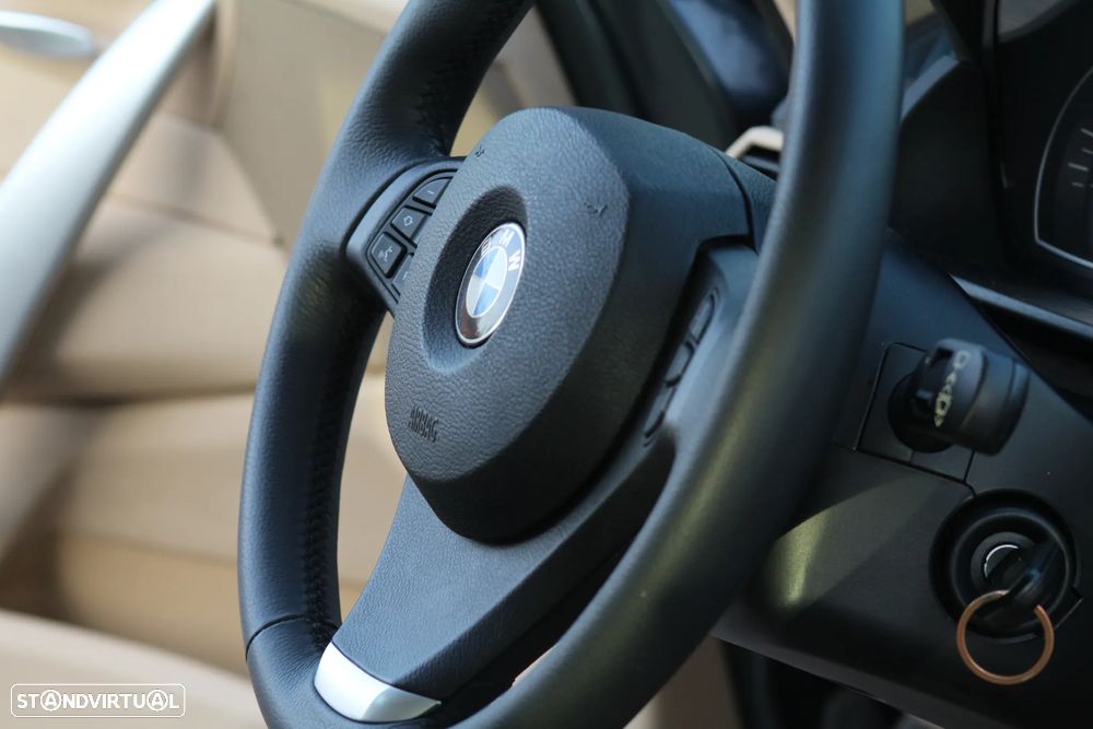 BMW X3 2.0 d LifeStyle - 35