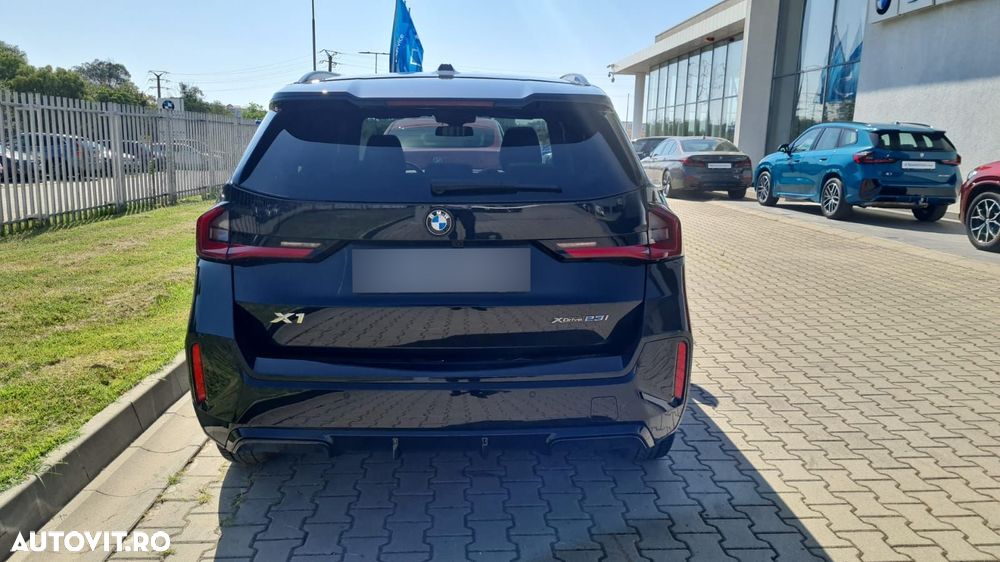 BMW X1 xDrive20i Aut. M Sport - 5