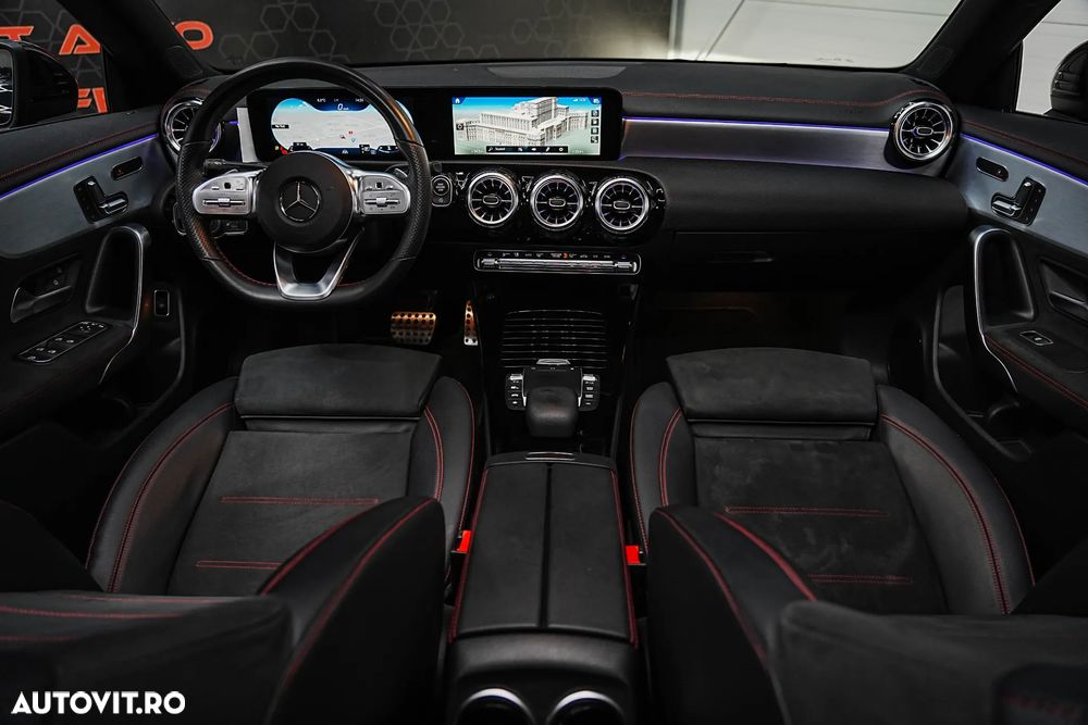 Mercedes-Benz CLA 200 7G-DCT AMG Line - 3