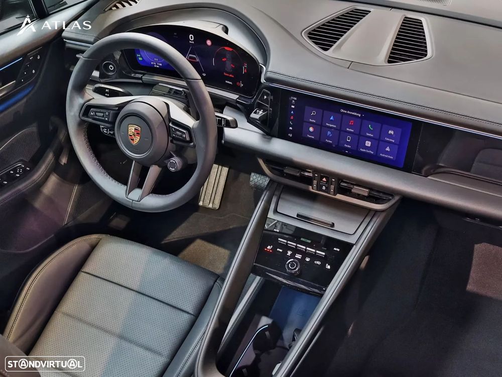 Porsche Macan Electric 4 - 20