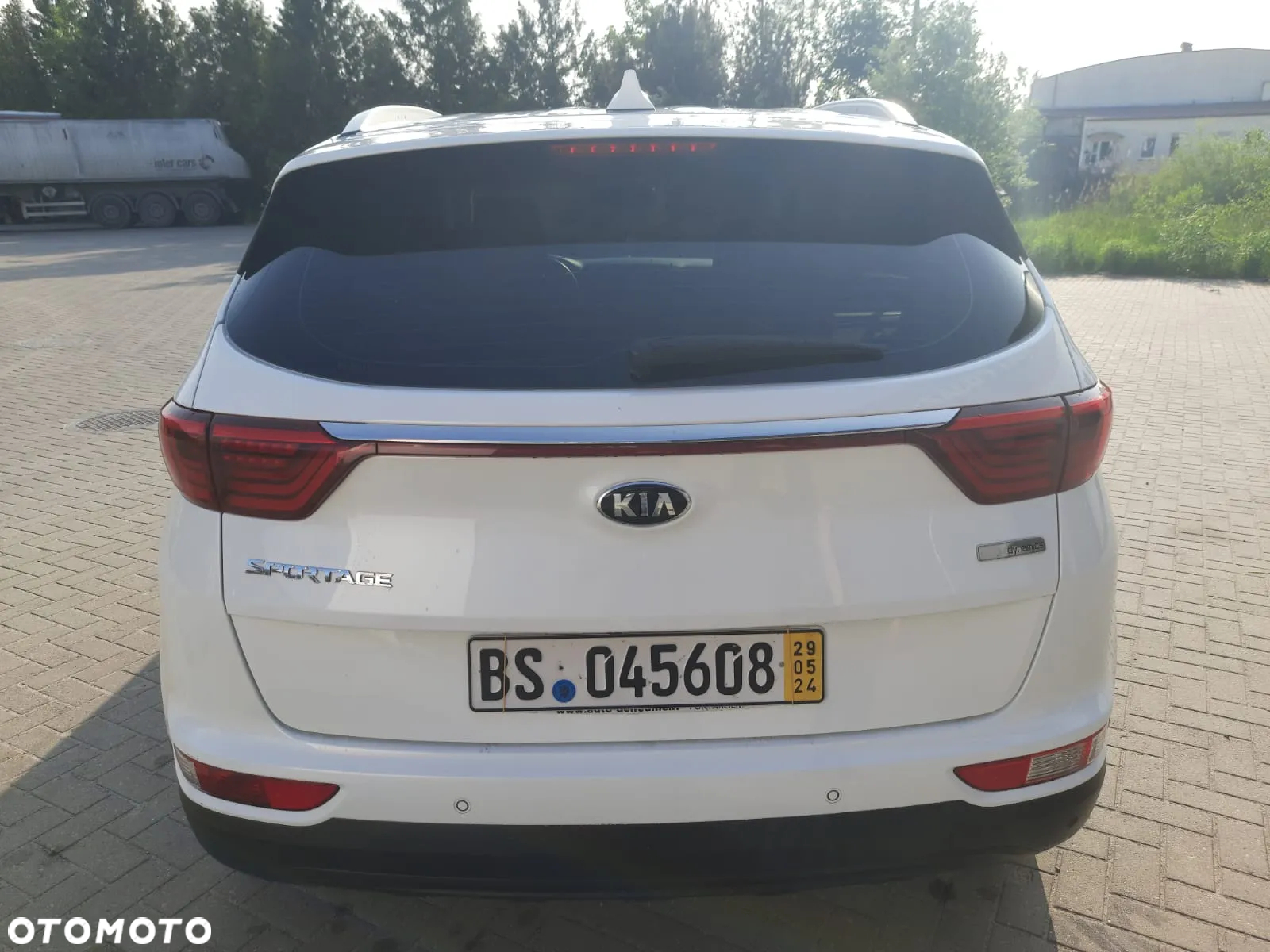 Kia Sportage 1.7 CRDI 2WD Dream-Team Edition - 4