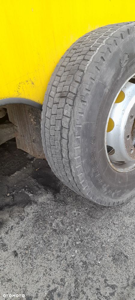 koło volvo 295/80R22,5 - 3