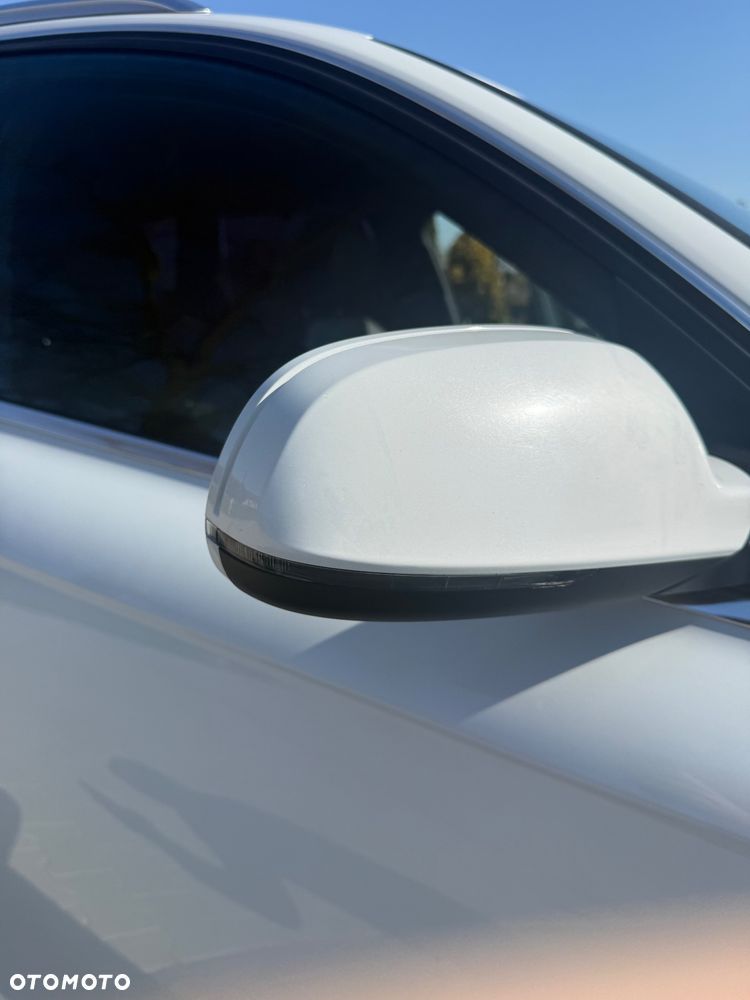 Audi A4 Avant 2.0 TDI Multitronic - 25