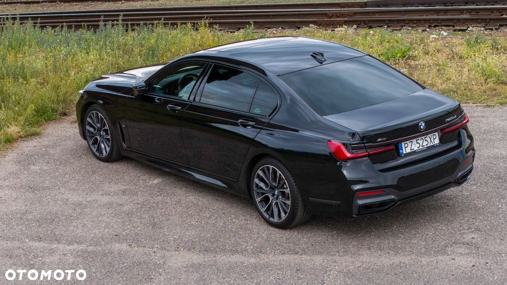 BMW Seria 7 740d xDrive mHEV sport - 13