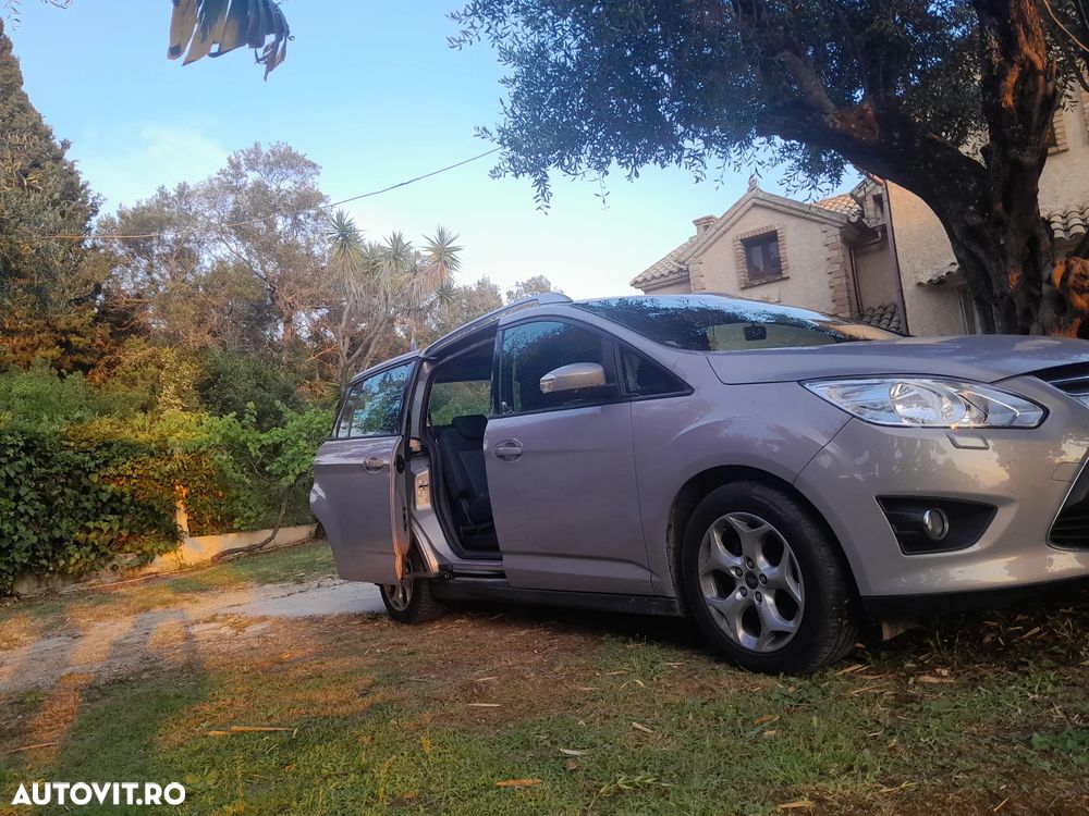 Ford Grand C-Max 1.6 TDCi Titanium - 10