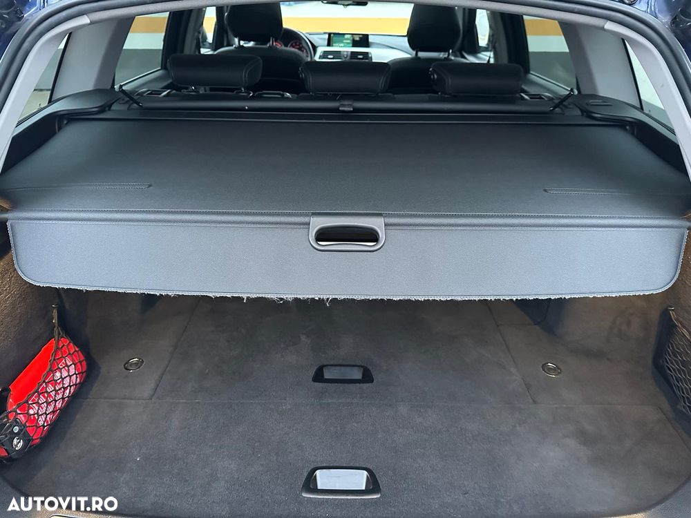 BMW Seria 3 320d Touring Aut. Efficient Dynamics Edition - 14