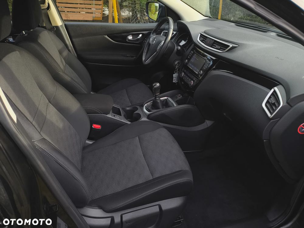 Nissan Qashqai 1.6 DIG-T Acenta - 21