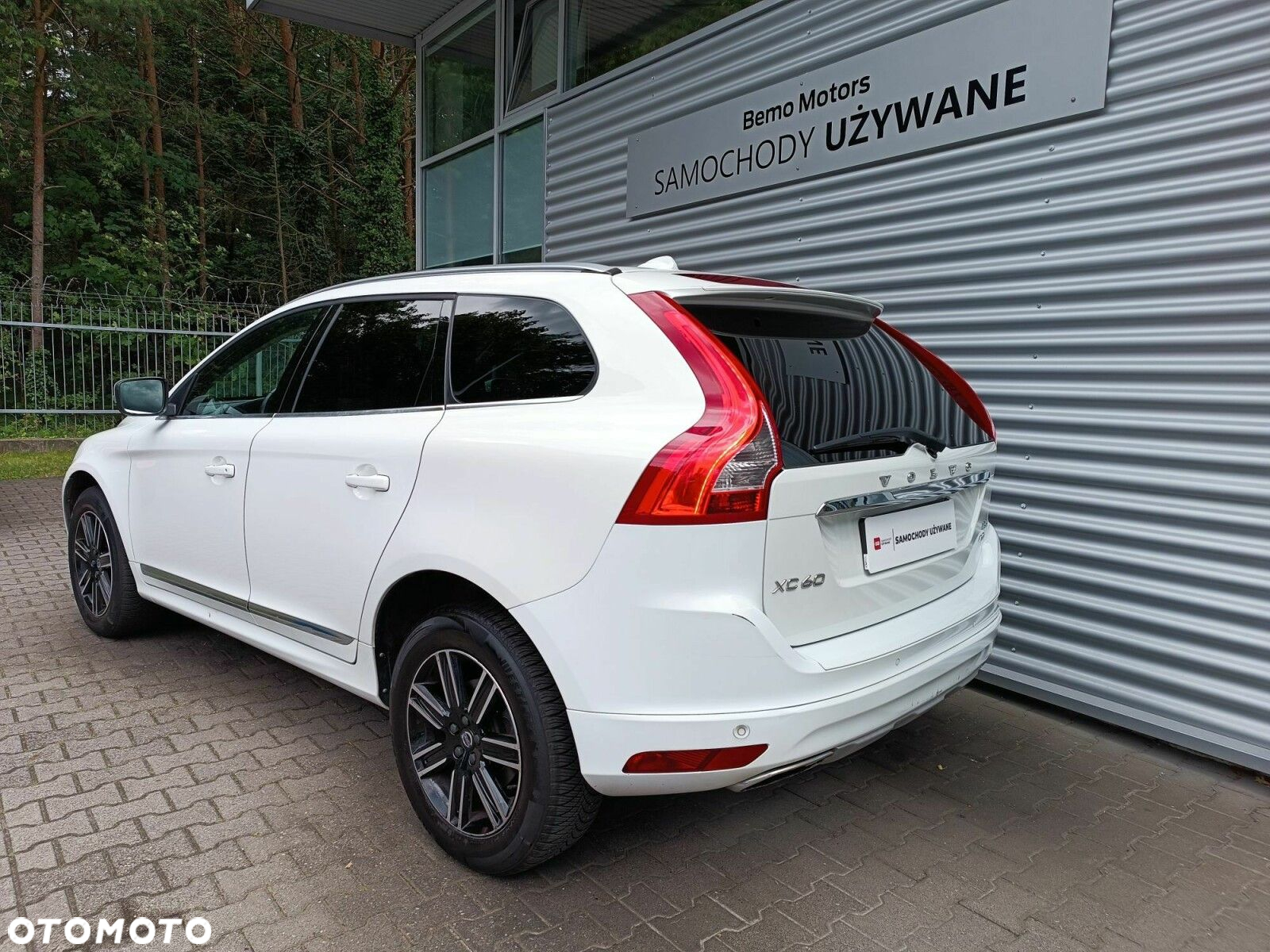 Volvo XC 60 T5 AWD Drive-E Momentum - 5