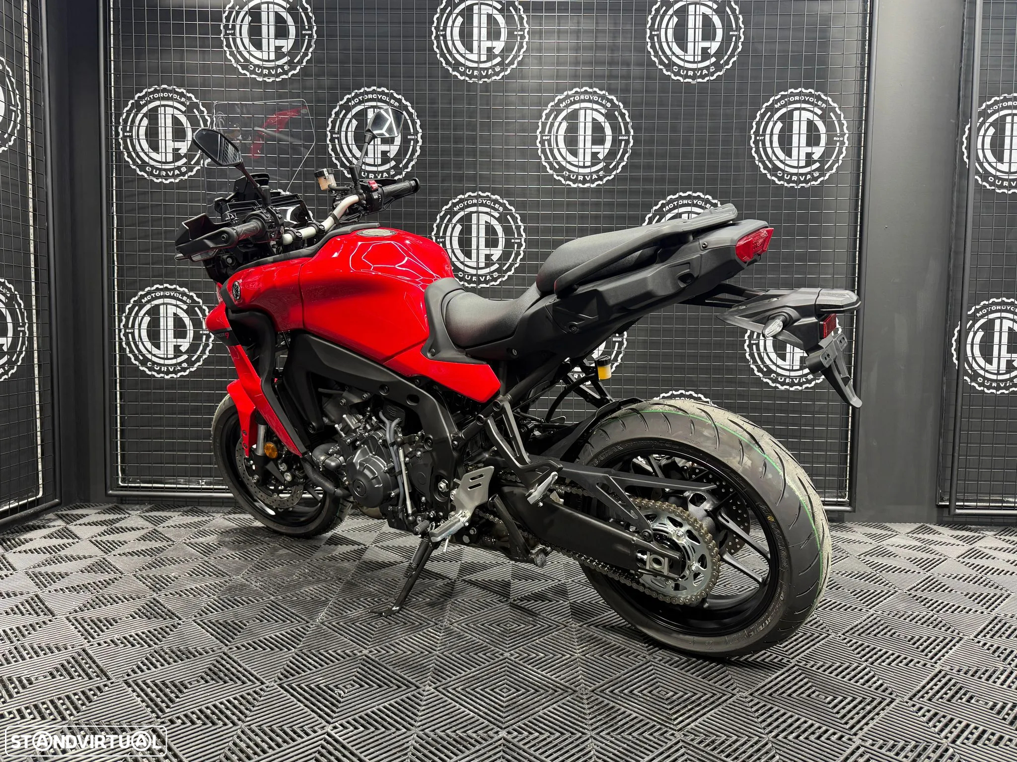 Yamaha Tracer 9 - 2