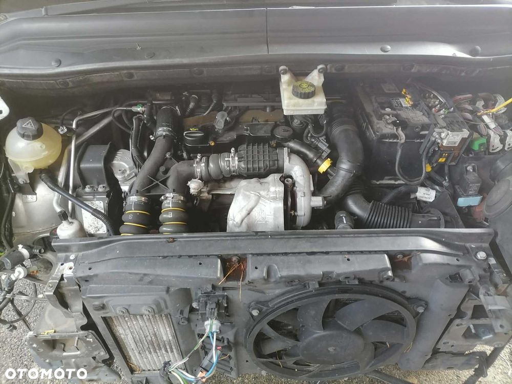 Citroën C4 Grand Picasso - 8
