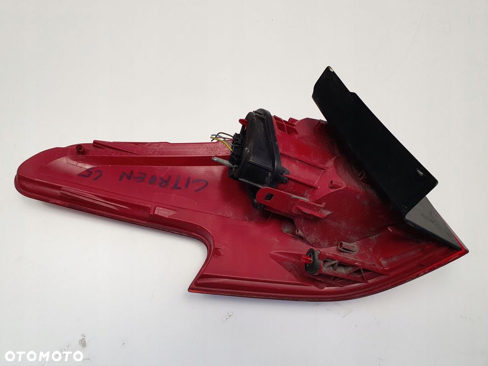 LAMPA PRAWA Citroen C5 III X7 kombi TYLNA prawy tył pasażera europa - 8