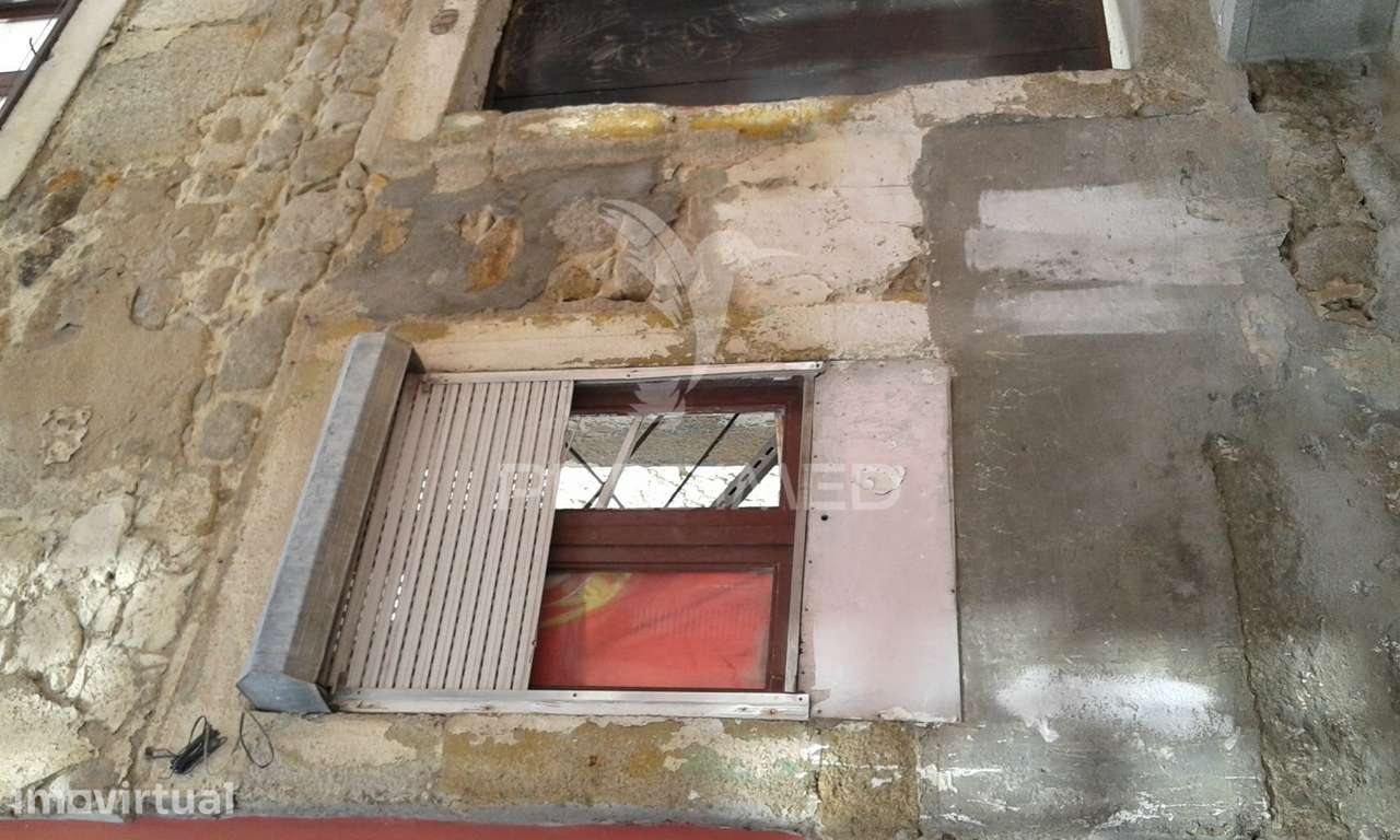 Prédio no centro histórico do Porto - Grande imagem: 3/7