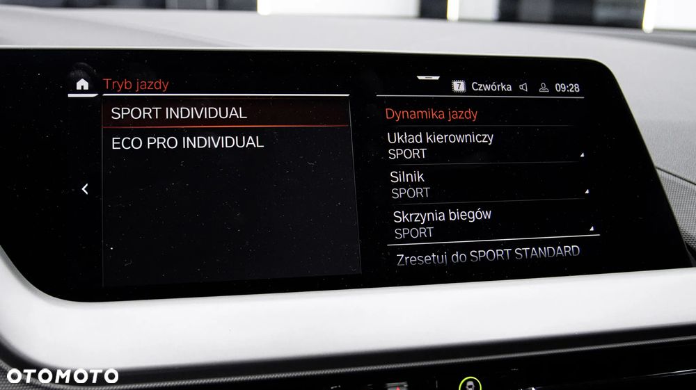BMW Seria 1 118i Advantage - 26