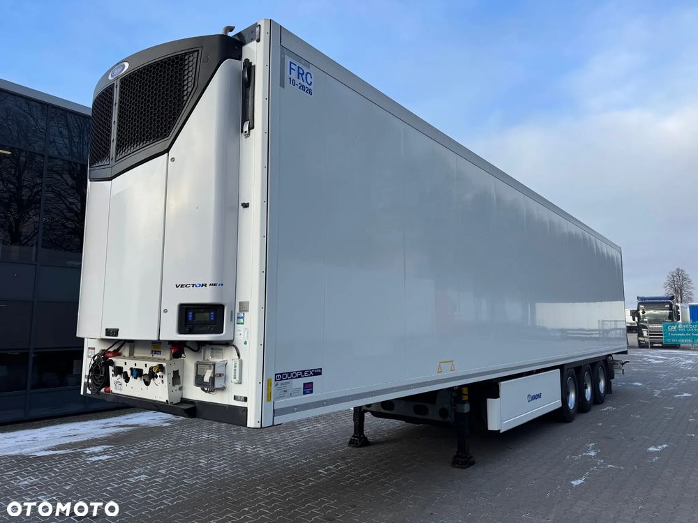 Krone Hakowa, Carrier Vector HE19, Nowe opony!! - 5