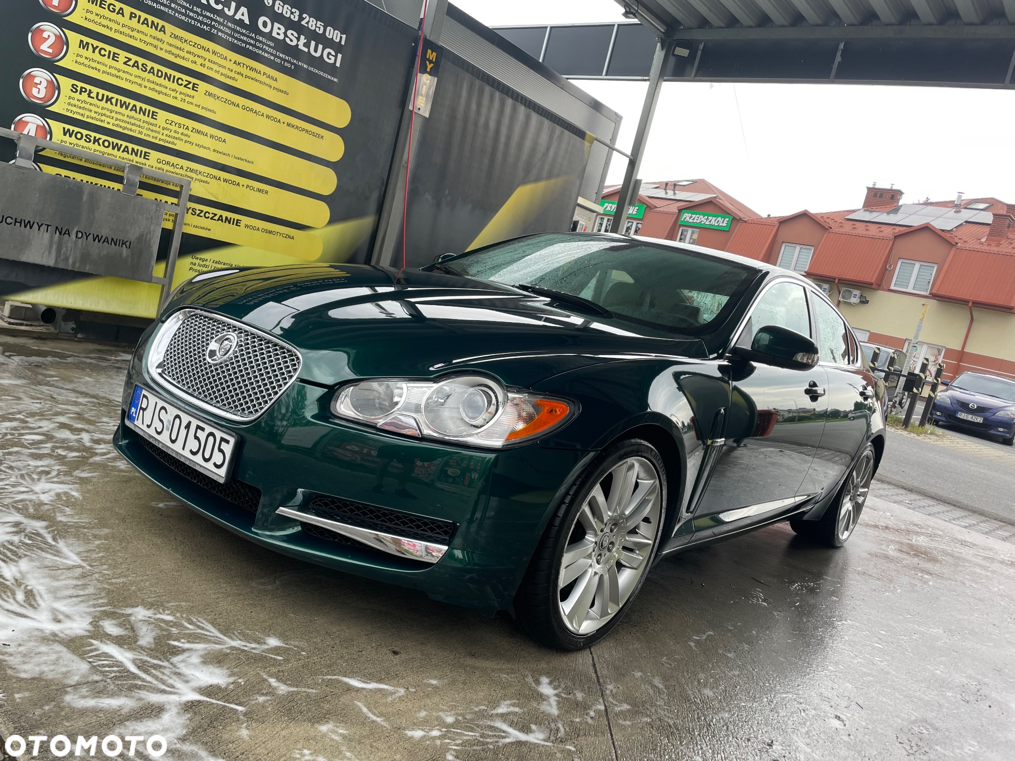 Jaguar XF 4.2 SV8 - 7