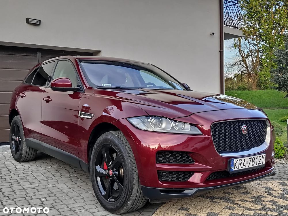 Jaguar F-Pace - 4