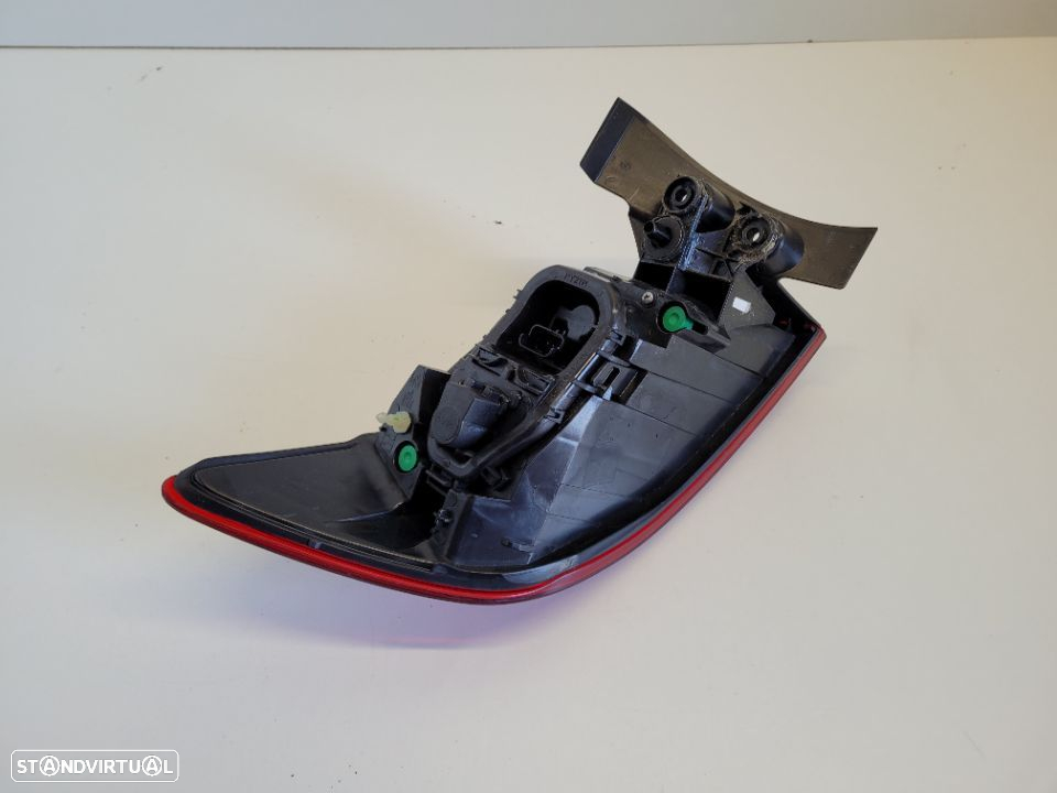 Farolim Direito Renault Clio IV 4 2012-16 - 2