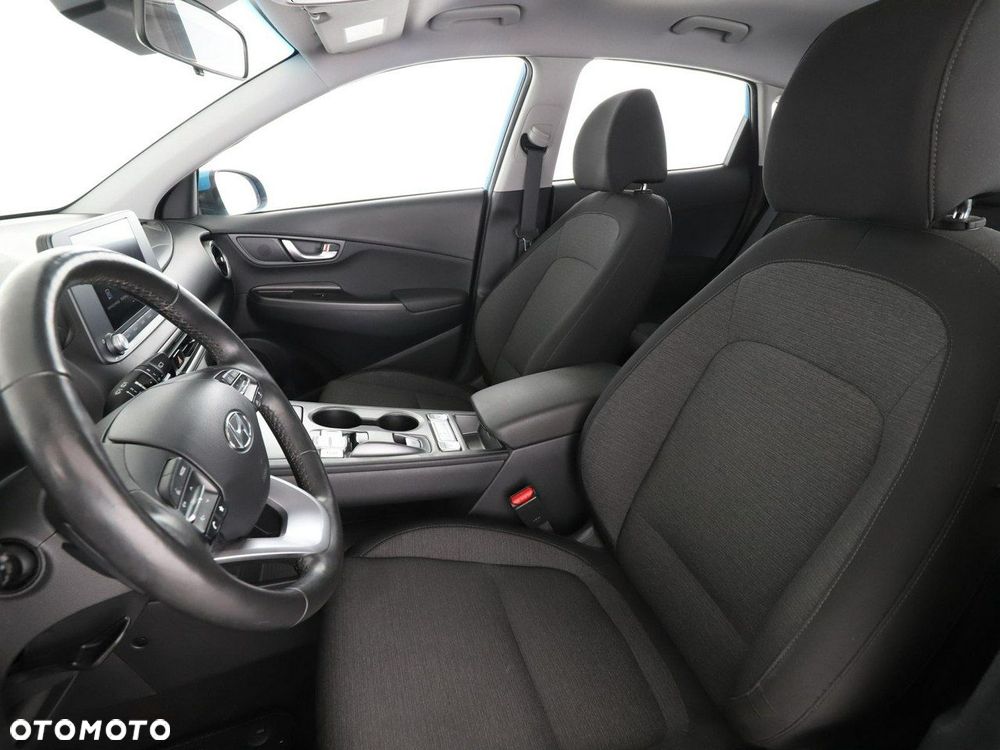 Hyundai Kona Select - 13