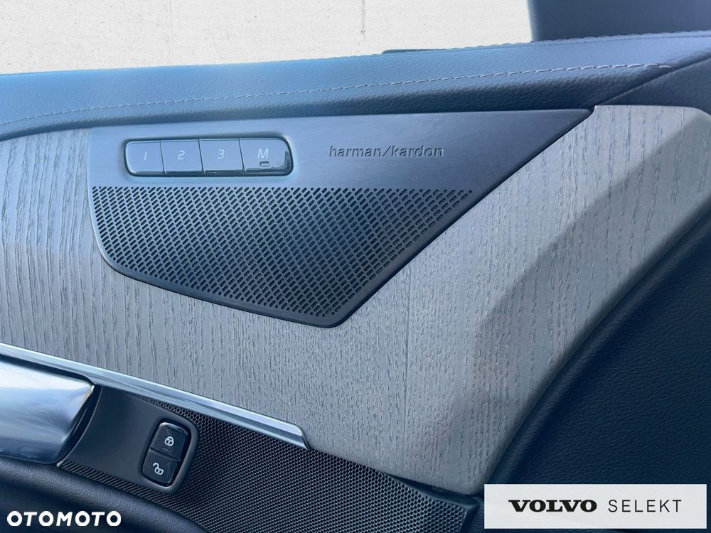 Volvo XC 90 - 19