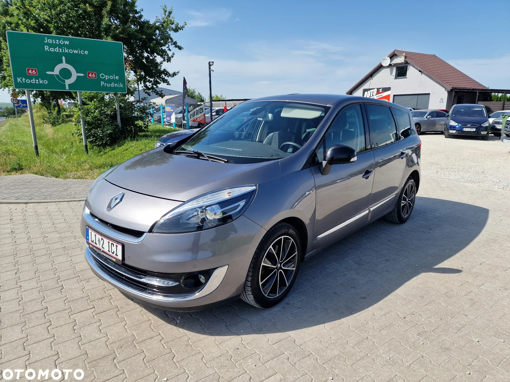Renault Grand Scenic ENERGY dCi 110 S&S Bose Edition - 3
