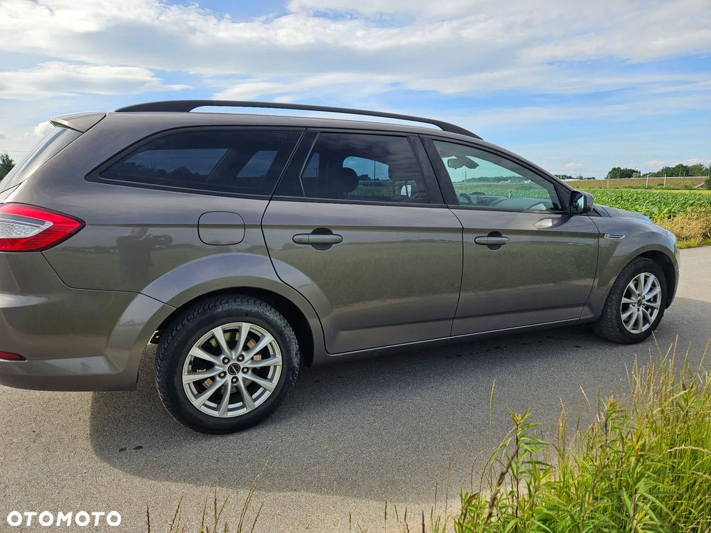 Ford Mondeo 2.0 TDCi Ghia - 7