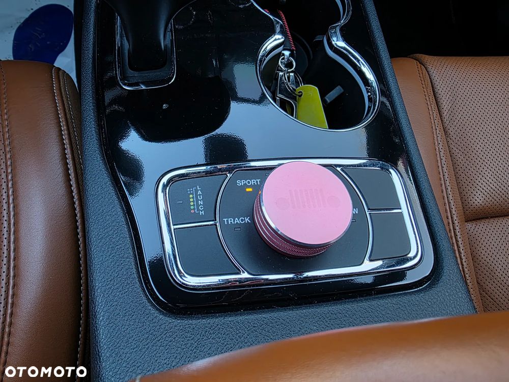 Jeep Grand Cherokee 6.4 V8 SRT8 - 16