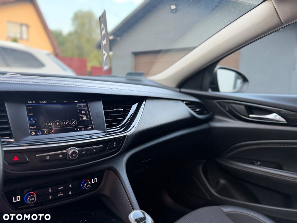 Opel Insignia 2.0 CDTI Exclusive S&S - 36