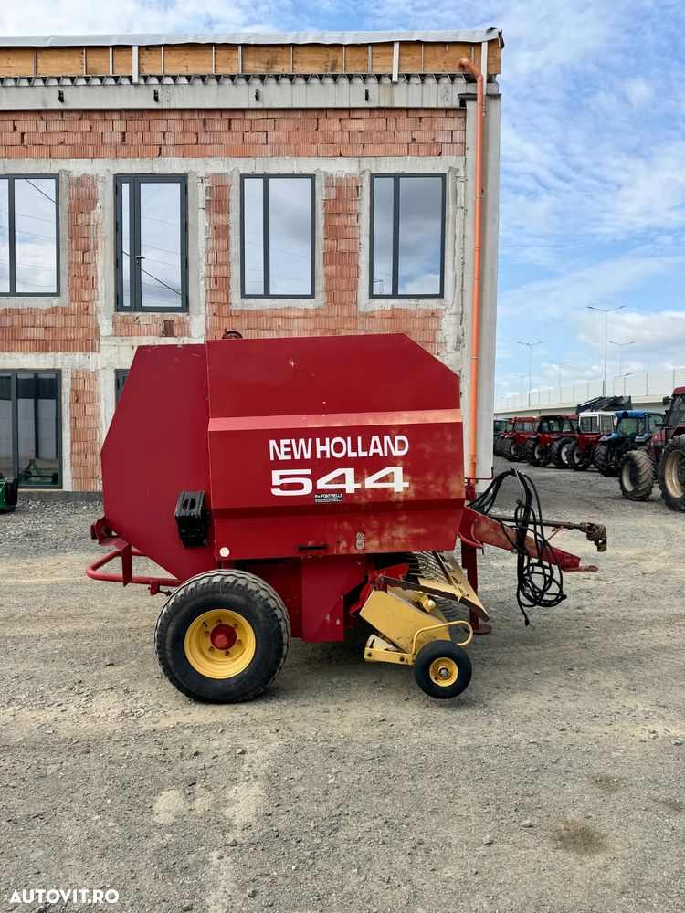 New Holland Presa de balotat 544 Plasa + ATA - 8