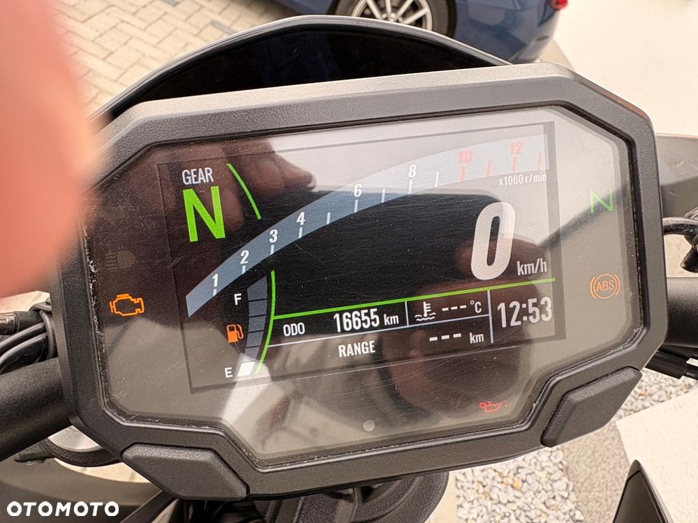 Kawasaki Z 650 - 8
