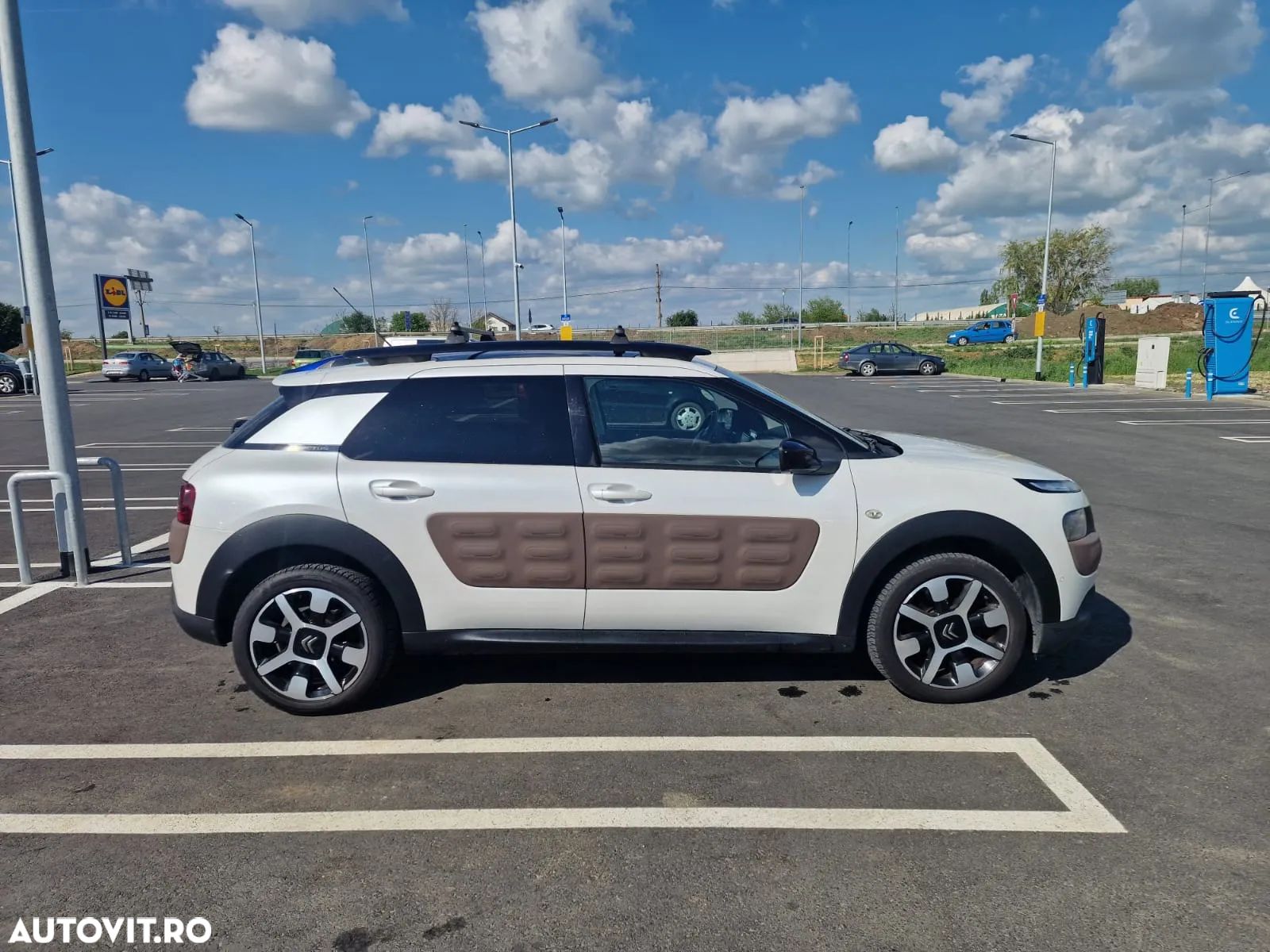 Citroën C4 Cactus - 1