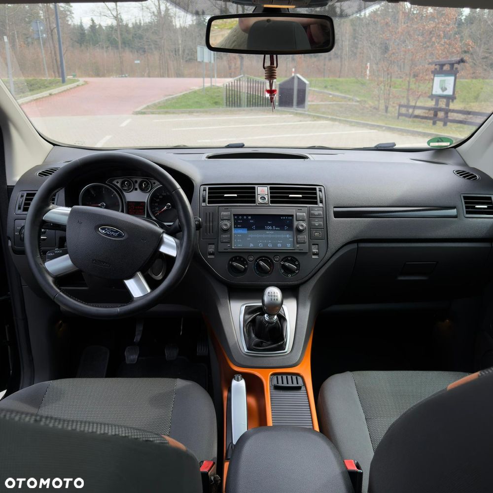 Ford Kuga 2.0 TDCi 4x4 Trend - 12