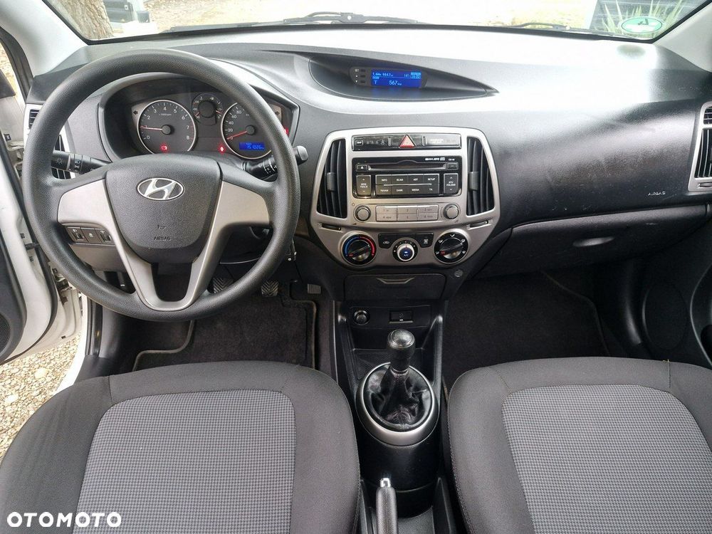 Hyundai i20 1.2 Classic - 10