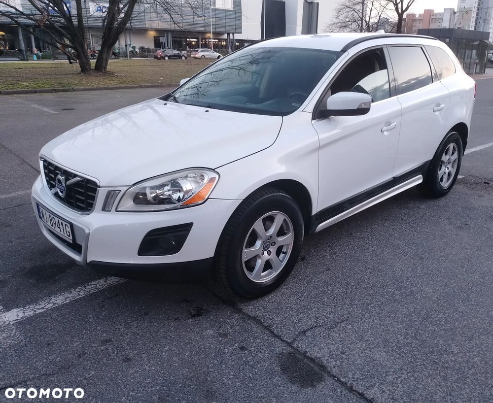 Volvo XC 60 - 1