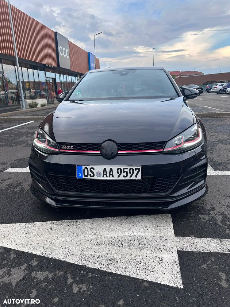 Volkswagen Golf - 4