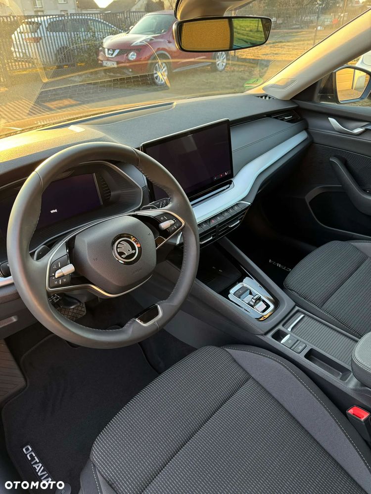 Skoda Octavia 1.5 TSI e-TEC DSG Style - 9