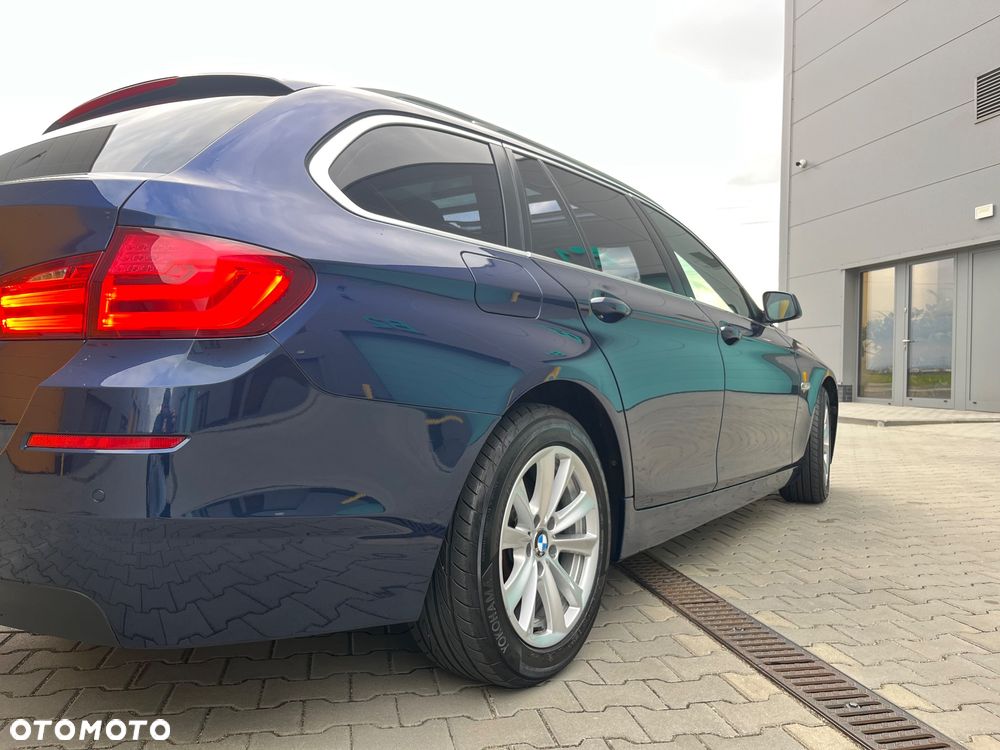 BMW Seria 5 520d Sport-Aut - 6