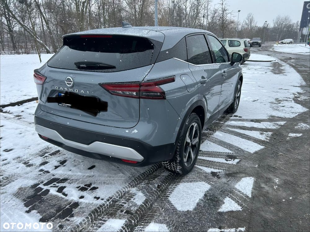 Nissan Qashqai 1.3 DIG-T MHEV N-Connecta Xtronic - 4