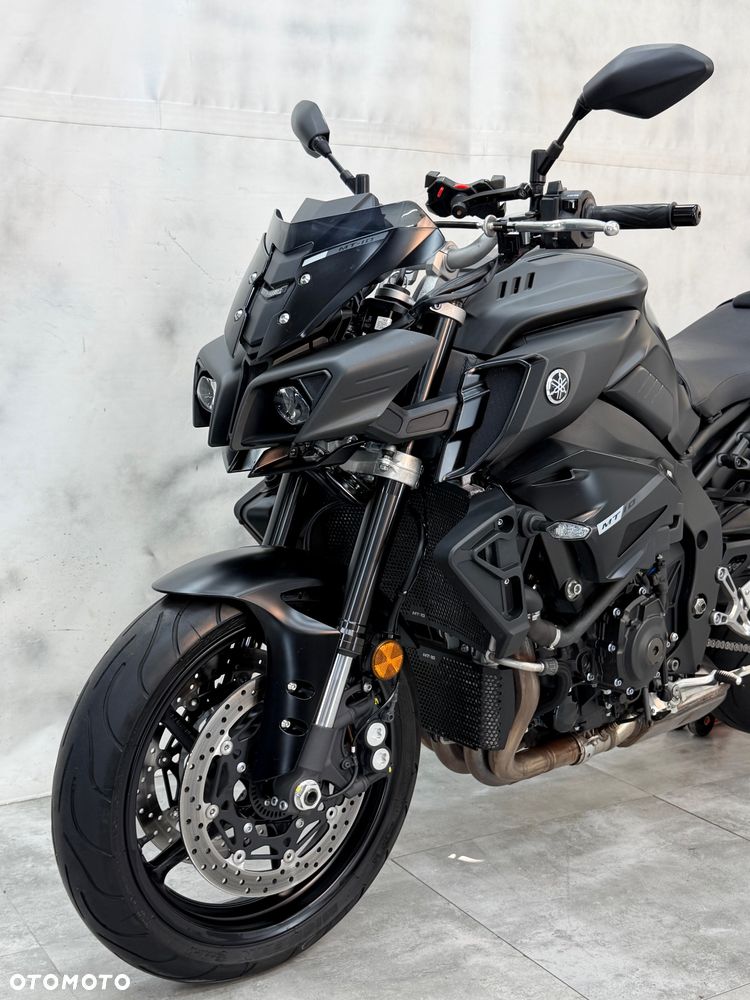 Yamaha MT - 2