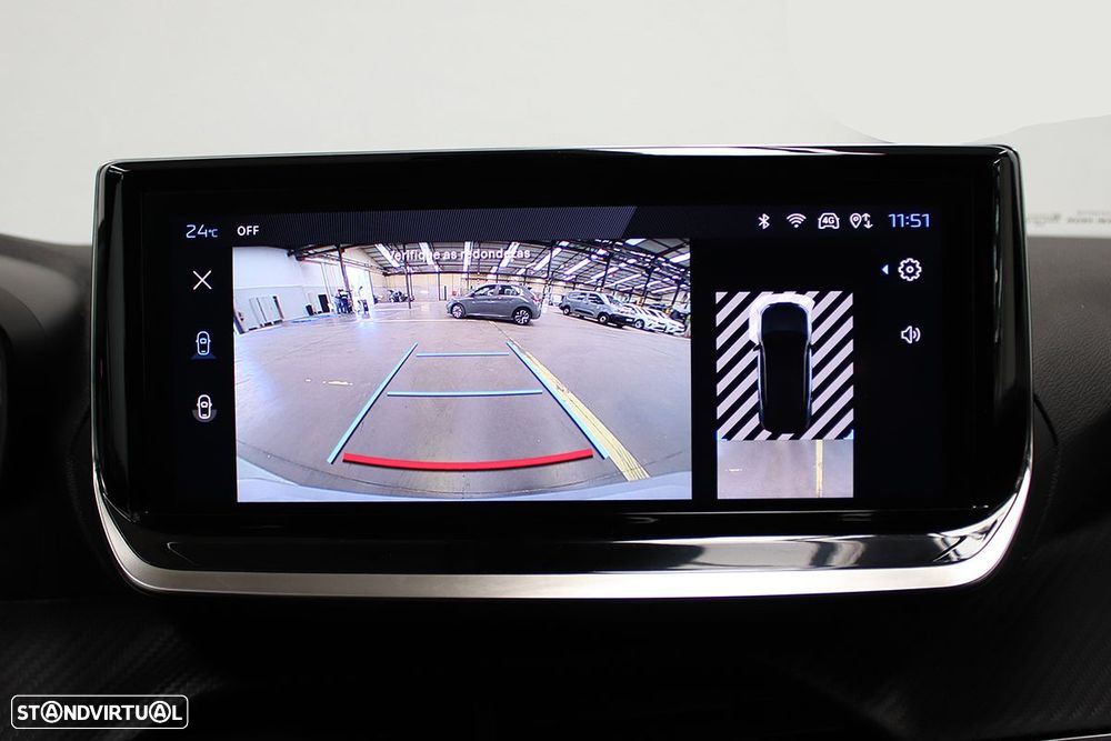 Peugeot 2008 1.2 PureTech Allure - 12