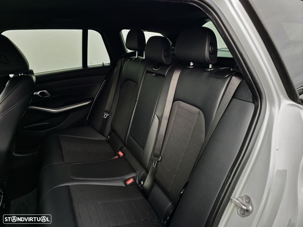 BMW 320 e Corporate Edition Auto - 25