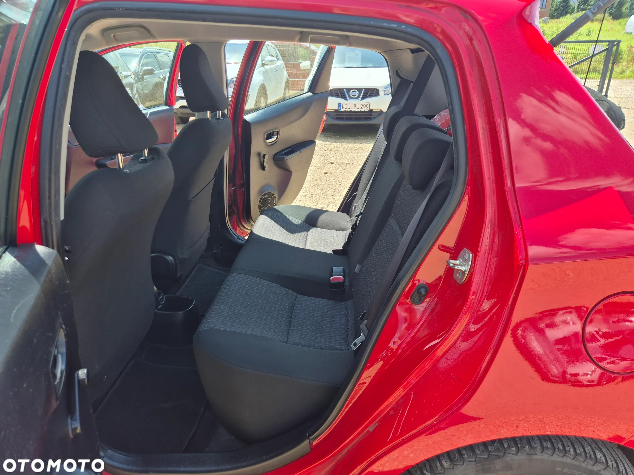 Toyota Yaris 1.0 Terra - 6