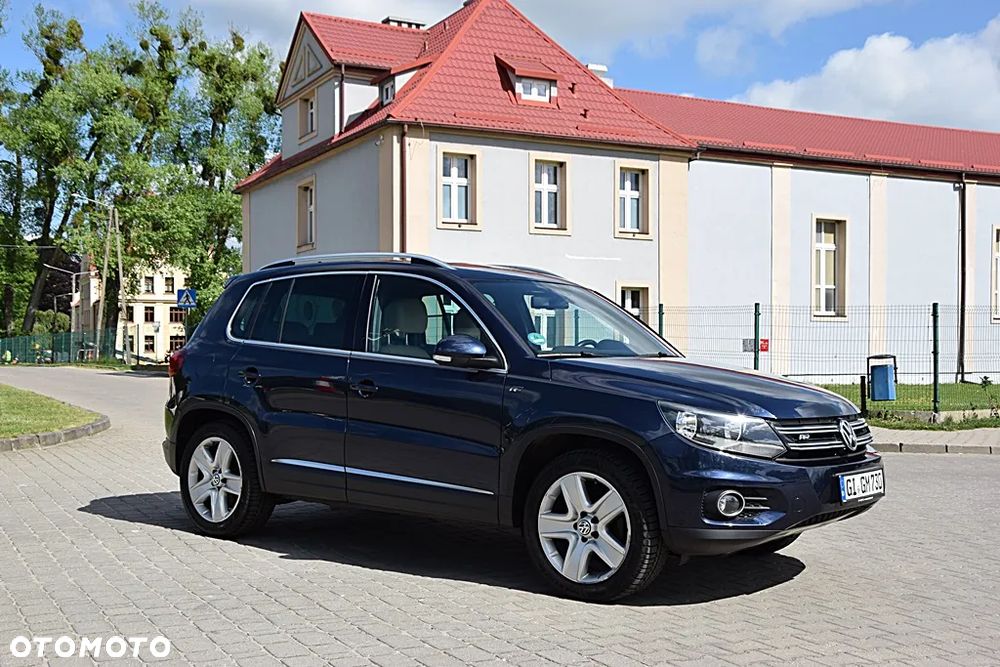 Volkswagen Tiguan 2.0 TDI SCR 4MOTION BlueMotion Technology DSG Exclusive - 5