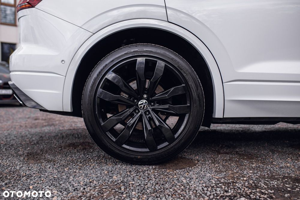 Volkswagen Touareg 3.0 V6 TDI SCR 4Mot R-Line - 13