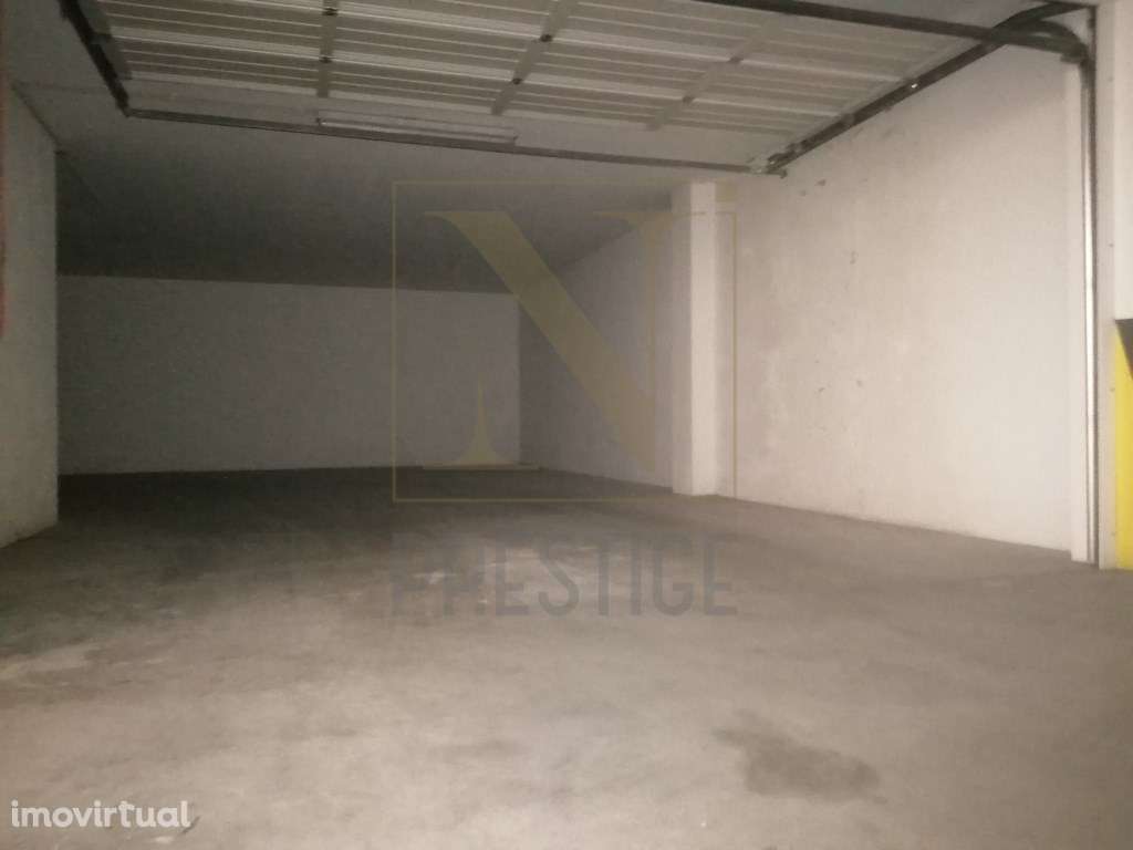 Garagem em Coimbra - Grande imagem: 2/3