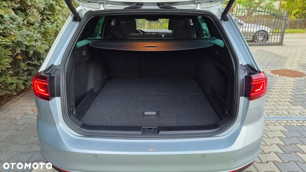 Volkswagen Passat 2.0 TDI EVO Business DSG - 22