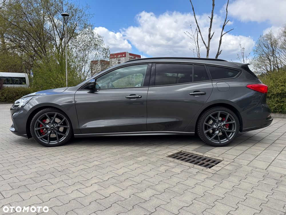 Ford Focus 2.3 EcoBoost ST X - 4