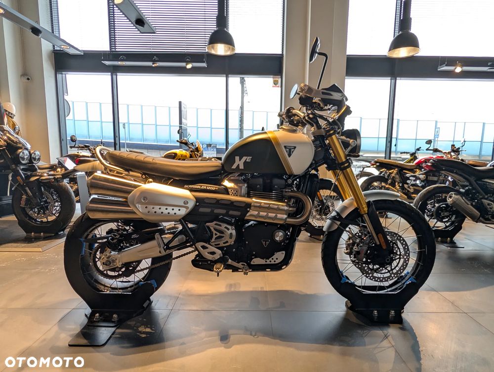 Triumph Scrambler - 9